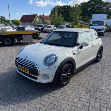 Executieverkoop van een Mini 1.2 One Business (2015) – Kenteken 6-ZGR-51
