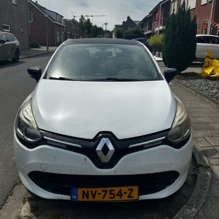 Executieverkoop van een Renault Clio 1.2 Authentique (2016) – Kenteken NV-754-Z