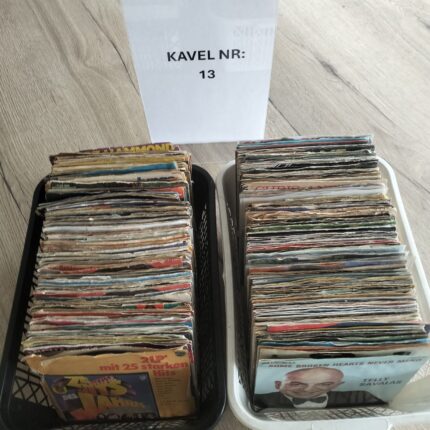 Kavel 13 – ca. 256 vinyl singles