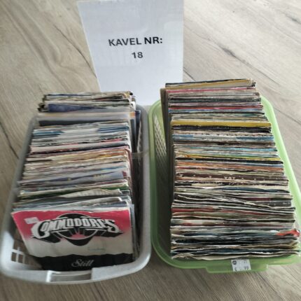 Kavel 18 – ca. 254 vinyl singles